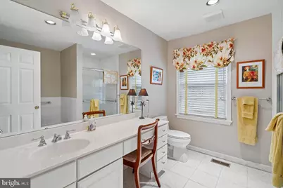 10810 Burbank Drive, Potomac, MD 20854 - Photo 32