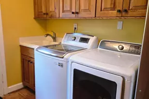 10810 Burbank Dr, Potomac, MD 20854 - Photo 24