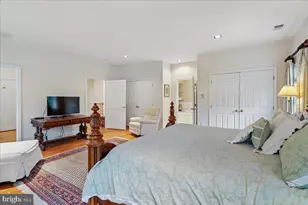 10810 Burbank Dr, Potomac, MD 20854 - Photo 36