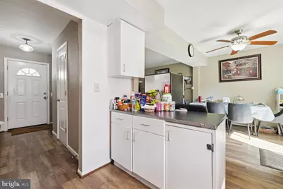 13089 Open Hearth Way, Germantown, MD 20874 - Photo 8