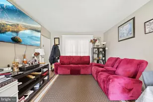 13089 Open Hearth Way, Germantown, MD 20874 - Photo 4