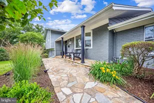 11700 Seven Locks Rd, Potomac, MD 20854 - Photo 42