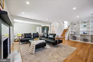 11700 Seven Locks Rd, Potomac, MD 20854 - Photo 16