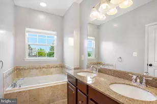 22764 Autumn Breeze Ave, Clarksburg, MD 20871 - Photo 24