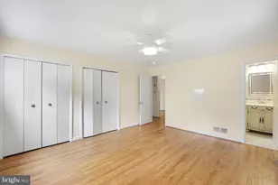 6928 Winterberry Ln, Bethesda, MD 20817 - Photo 18