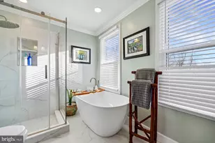 11413 Honeybear Ln, Germantown, MD 20876 - Photo 12