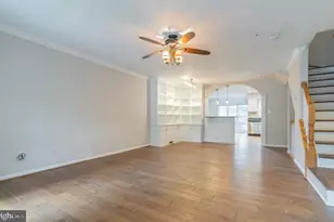 8533 Fountain Valley Dr, Montgomery Village, MD 20886 - Photo 4
