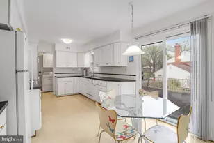 15101 Carrolton Rd, Rockville, MD 20853 - Photo 18