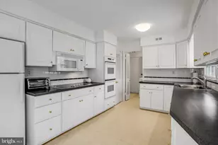 15101 Carrolton Rd, Rockville, MD 20853 - Photo 20