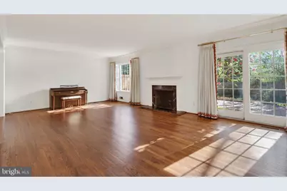 3512 Hamlet Place, Chevy Chase, MD 20815 - Photo 10