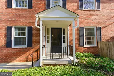 3512 Hamlet Place, Chevy Chase, MD 20815 - Photo 2