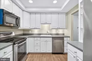 10000 Stedwick Rd, Montgomery Village, MD 20886 - Photo 12