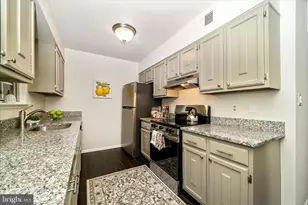 52 Cherry Bend Ct, Germantown, MD 20874 - Photo 16
