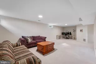 24209 Hailey Dr, Damascus, MD 20872 - Photo 32