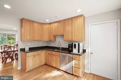 625 Watts Branch Parkway, Potomac, MD 20854 - Photo 14