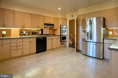 7001 Hopewood Street, Bethesda, MD 20817 - Photo 10