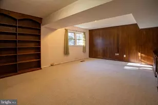 7001 Hopewood St, Bethesda, MD 20817 - Photo 30