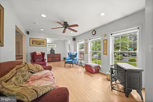 301 Dale Dr, Silver Spring, MD 20910 - Photo 4
