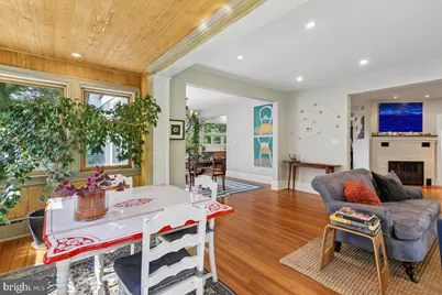 6404 Western Avenue, Chevy Chase, MD 20815 - Photo 18