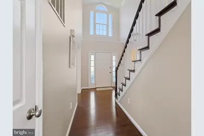 15801 Seurat Drive, North Potomac, MD 20878 - Photo 4