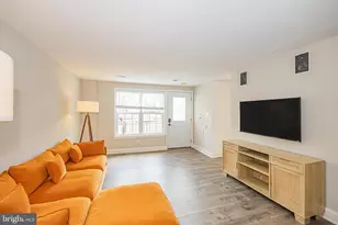 8807 Rustburg Cir, Montgomery Village, MD 20886 - Photo 6