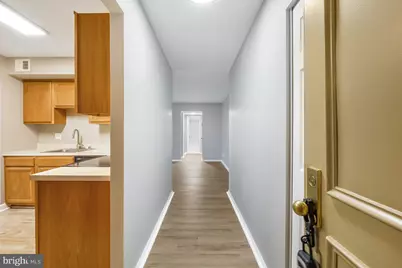 11419 Commonwealth Drive #303, Rockville, MD 20852 - Photo 6