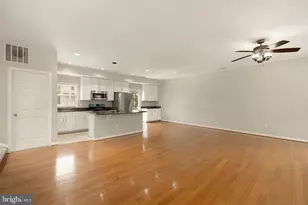 672 Heathwalk Mews, Gaithersburg, MD 20878 - Photo 6