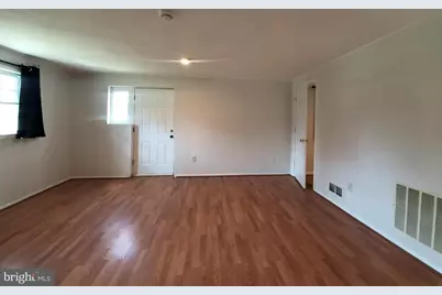 702 W Edmonston Drive, Rockville, MD 20852 - Photo 16