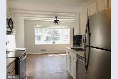 702 W Edmonston Drive, Rockville, MD 20852 - Photo 10