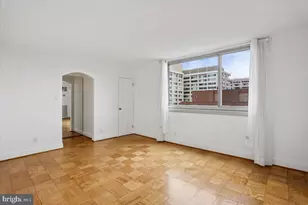 4601 N Park Ave, Chevy Chase, MD 20815 - Photo 14