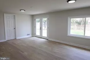 5607 Pier Dr, Rockville, MD 20851 - Photo 28