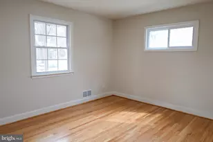 5607 Pier Dr, Rockville, MD 20851 - Photo 26