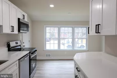 5607 Pier Drive, Rockville, MD 20851 - Photo 10