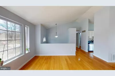 7701 Ivy Oak Drive, Gaithersburg, MD 20877 - Photo 8