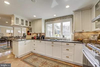 1112 Fallsmead Way, Potomac, MD 20854 - Photo 22