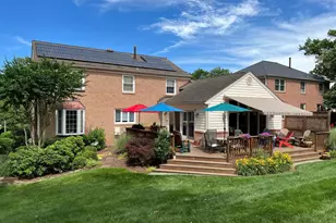 1112 Fallsmead Way, Potomac, MD 20854 - Photo 6