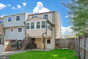 24224 Newbury Rd, Gaithersburg, MD 20882 - Photo 1