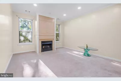 300 High Gables Drive #305, Gaithersburg, MD 20878 - Photo 10