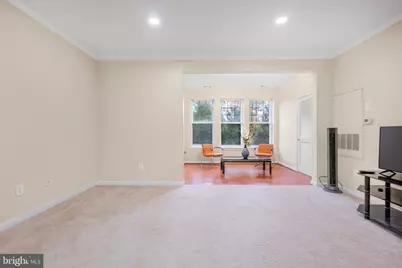 300 High Gables Drive #305, Gaithersburg, MD 20878 - Photo 14