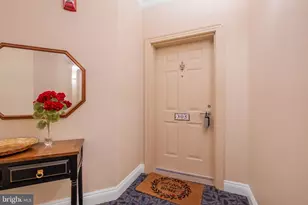 300 High Gables Dr, Gaithersburg, MD 20878 - Photo 4