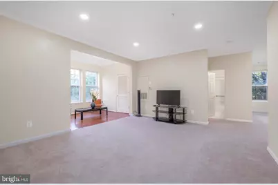 300 High Gables Drive #305, Gaithersburg, MD 20878 - Photo 16