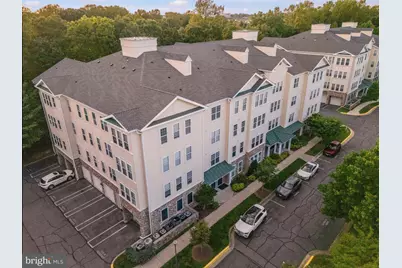 300 High Gables Drive #305, Gaithersburg, MD 20878 - Photo 2