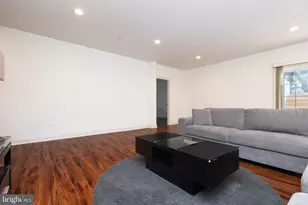 215 N Van Buren St, Rockville, MD 20850 - Photo 94