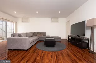 215 N Van Buren St, Rockville, MD 20850 - Photo 88