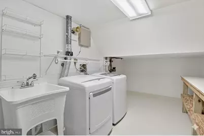 10101 Galsworthy Place, Bethesda, MD 20817 - Photo 30