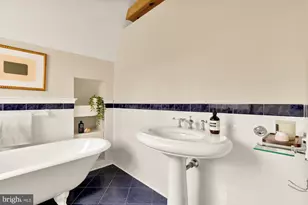 8101 Park Crest Dr, Silver Spring, MD 20910 - Photo 38