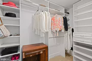 8101 Connecticut Ave, Chevy Chase, MD 20815 - Photo 20