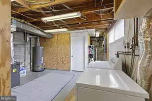 11100 Markwood Dr, Silver Spring, MD 20902 - Photo 16