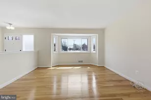 11100 Markwood Dr, Silver Spring, MD 20902 - Photo 2