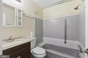 11100 Markwood Dr, Silver Spring, MD 20902 - Photo 14